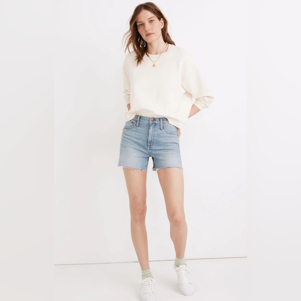 Madewell High-Rise Denim Shorts in Watt Wash Summerweight Edition Size 31